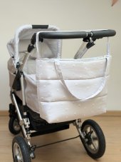 Veľká prešívaná látková taška 52 × 42 cm – taška na kočík aj na rameno Tulipány