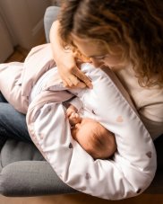 Péřová zavinovačka Klasik Zavazovací/Oboustranná Něžná Srdíčka Starorůžová