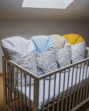 Péřová zavinovačka Klasik Oboustranná Zavazovací/ Barevné Kapičky Hnědá