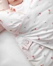 Péřová zavinovačka Maxi Bílá Tulipány Starorůžová
